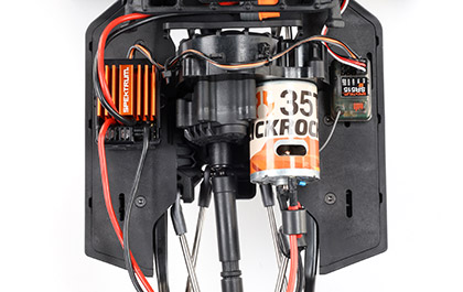 SPEKTRUM SLT2 2.4GHz TRANSMITTER